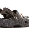 Anwar Carrots x Clog Kids ”Soil – Espresso”