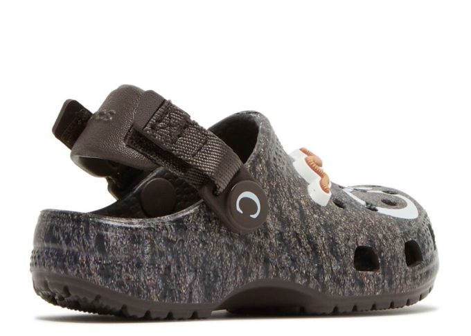 Anwar Carrots x Clog Kids ”Soil – Espresso”