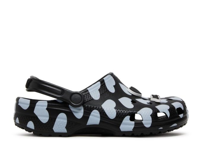 Awake NY x Classic Clog ”Home Is Where The Heart Is – Black” Awake NY x Classic Clog ”Home Is Where The Heart Is – Black”