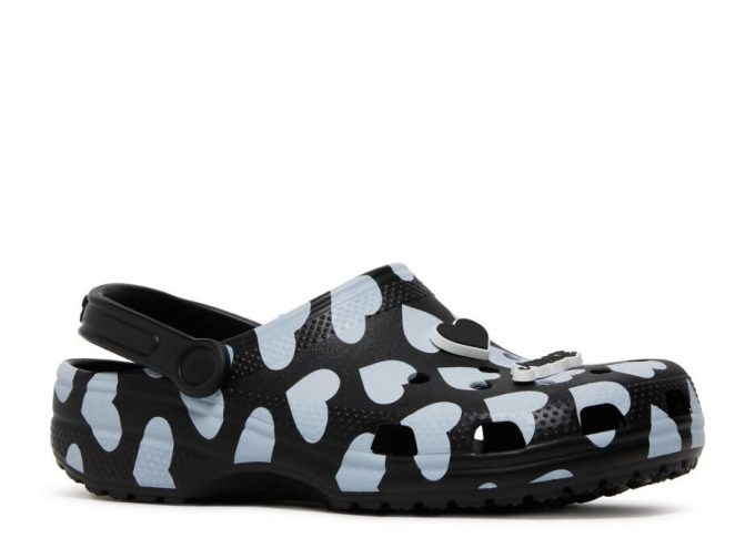 Awake NY x Classic Clog ”Home Is Where The Heart Is – Black” Awake NY x Classic Clog ”Home Is Where The Heart Is – Black”