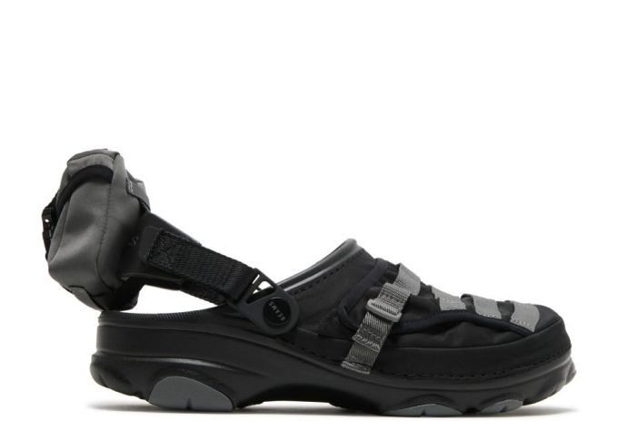 BEAMS x Classic All-Terrain Military Clog ”Black” BEAMS x Classic All-Terrain Military Clog ”Black”