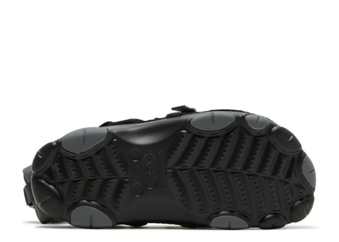 BEAMS x Classic All-Terrain Military Clog ”Black” BEAMS x Classic All-Terrain Military Clog ”Black”