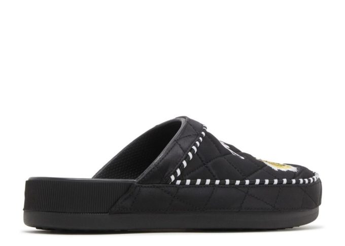 BEAMS x Dylan Clog ”Sukajan” BEAMS x Dylan Clog ”Sukajan”