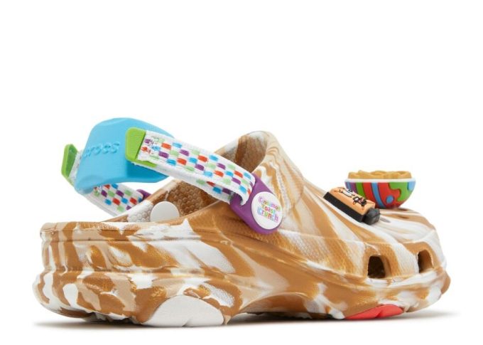 Cinnamon Toast Crunch x Classic All-Terrain Clog Toddler Cinnamon Toast Crunch x Classic All-Terrain Clog Toddler