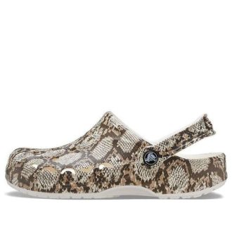 Crocs Baya säsongstryckta träskor ”Oyster Mushroom” 206230-13T