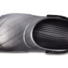 Crocs Bistro Grafiska träskor ”Silver Black” 204044-041