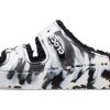 Crocs Classic Cozzzy marmorerade sandaler ”Black White” 207907
