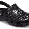 Crocs Classic Metallic Crocskin Clogs ”Black” 209093-040