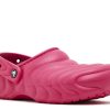 Crocs Classic Overpuff Fodrad träsko ”Dragon Fruit” Crocs Classic Overpuff Fodrad träsko ”Dragon Fruit”
