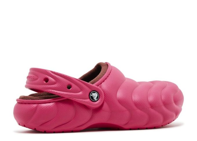 Crocs Classic Overpuff Fodrad träsko ”Dragon Fruit” Crocs Classic Overpuff Fodrad träsko ”Dragon Fruit”