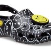 Crocs Classic Smiley World Träskor ”Black White” 207971-0C4