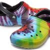 Crocs Classic Tie Dye Håll dig varm mysig Crocs Sporttofflor Unisex Lila Röd 206341-988