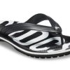 Crocs Crocband tryckta flip-flops svart vit 205943-066