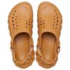 Crocs Echo Clogs ”Sand” 207937-202