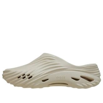 Crocs Echo Wave Clogs ”Mandelfärg” 210521-0LL