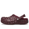 Crocs Fodrade geometriska träskor ”Dark Cherry” 210069-6WD