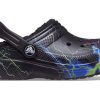 Crocs (GS) Classic Fuzz-fodrad träsko ”Black Lightning” 207322-0C4