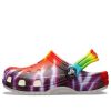 Crocs (GS) Classic Tie Dye grafiska träskor ”Purple Red” 205451-90H