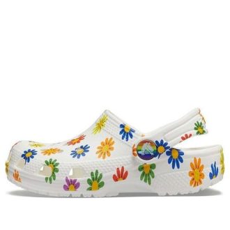 Crocs (GS) Klassiska säsongstryck träskor ”White Multi” 207345-94S