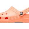 Crocs Klassisk träsko Beach Unisex Röda Sandaler 10001-83E