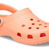Crocs Klassisk träsko Beach Unisex Röda Sandaler 10001-83E