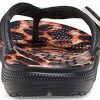 Crocs klassiska djurflip-flops unisex leopardtryck ”Black Leopard” 207872-0CU