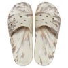 Crocs klassiska marmorerade sandaler ”White Brown” 206879-2Y3
