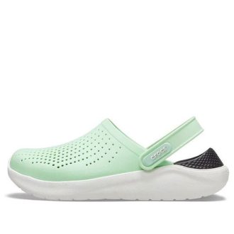 Crocs LiteRide mintgröna sandaler 204592-3TP