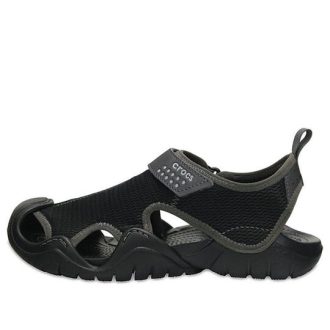 Crocs Swiftwater sandaler ”Black Light Grey” 203967-02S