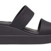 Crocs (WMNS) Brooklyn lätta svarta sandaler 206219-060