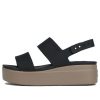 Crocs (WMNS) Brooklyn tjock sula svarta sandaler ”Black” 206453-07H