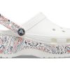 Crocs (WMNS) Classic Platform Americana Paisley Clogs ”White” 207337-94S