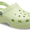 Crocs (WMNS) Classic Platform Clog ”Selleri” 206750-335