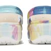 Crocs (WMNS) Klassiska clog clouds Tie Dye Utskrift Lättviktsmysiga sportsandaler Rosa Blå 207151-94S Crocs (WMNS) Klassiska clog clouds Tie Dye Utskrift Lättviktsmysiga sportsandaler Rosa Blå 207151-94S