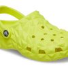 Crocs (WMNS) klassiska geometriska träskor ”Grön” 209563-76M