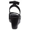 Crocs (WMNS) Leigh II Cross Strap Ankel Wedge Sandaler ”Black” 204950-060