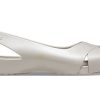 Crocs (WMNS) Minimalistic Casual Flat White Sandaler 206106-018