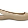 Crocs (WMNS) Minimalistic Casual Platt Sport Sandaler i guldfärg 202811-710 Crocs (WMNS) Minimalistic Casual Platt Sport Sandaler i guldfärg 202811-710