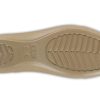 Crocs (WMNS) Minimalistic Casual Platt Sport Sandaler i guldfärg 202811-710 Crocs (WMNS) Minimalistic Casual Platt Sport Sandaler i guldfärg 202811-710