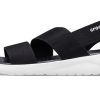Crocs (WMNS) Skor Sportsandaler ”Black White” 206081-066