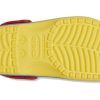 Crocs (WMNS) Snövit klassiska träskor ”Blue Yellow Red” 209483-769