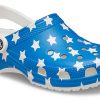 Crocs (WMNS) USA Mönstertryck Lättviktssandaler Blå Röd 205974-94S
