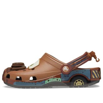 Crocs x Cars Classic Clog ”Mater” 209371-0DA