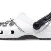 Crocs x Christian Cowan Klassiska träskor ”White Black” 208224-103