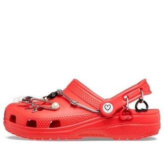 Crocs x Karol G Klassiska träskor ”Metal Hearts” 207998-8C1