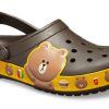 Crocs x Line Friends Beach Brown Unisex sandaler 205791-206