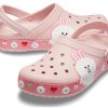 Crocs x Line Friends Beach Rosa unisex sandaler 205791-606