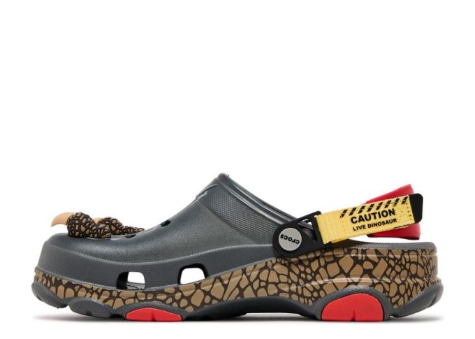 Jurassic World x All-Terrain Clog ”Caution, Live Dinosaur” Jurassic World x All-Terrain Clog ”Caution, Live Dinosaur”