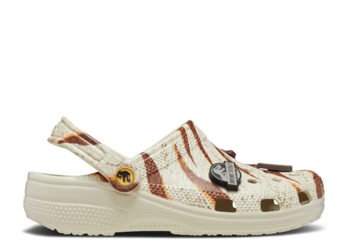 Jurassic World x Classic Clog ”Bone”
