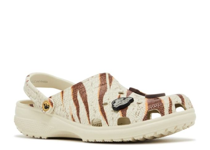 Jurassic World x Classic Clog ”Bone”